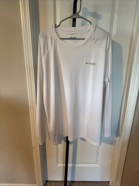 Columbia White Long-Sleeve Performance Shirt